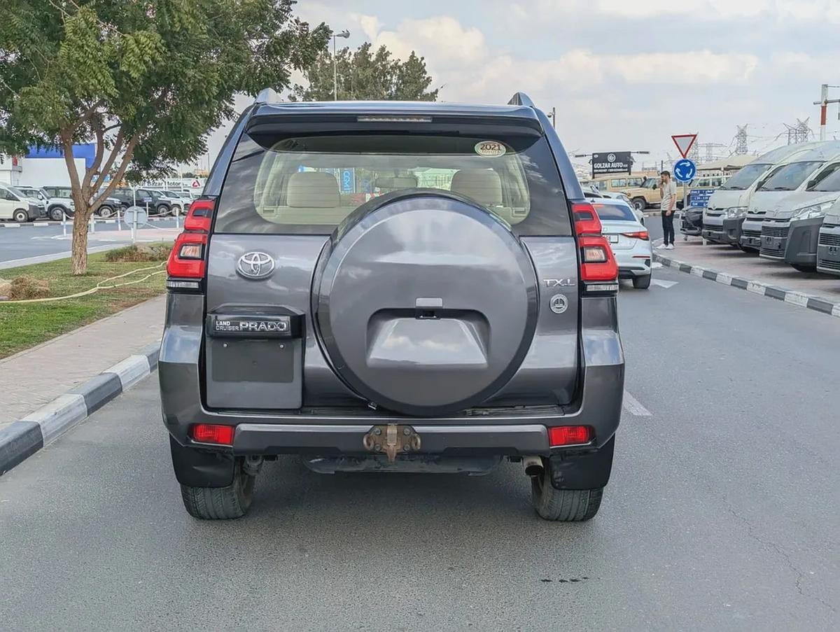 TOYOTA PRADO 2021 TXL GCC V6 4.0L IN EXCELLENT CONDITION-16-16
