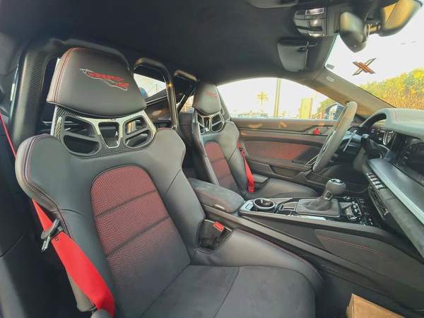 **2024**JAPAN SPEC NEAT AND CLEAN LESS KM