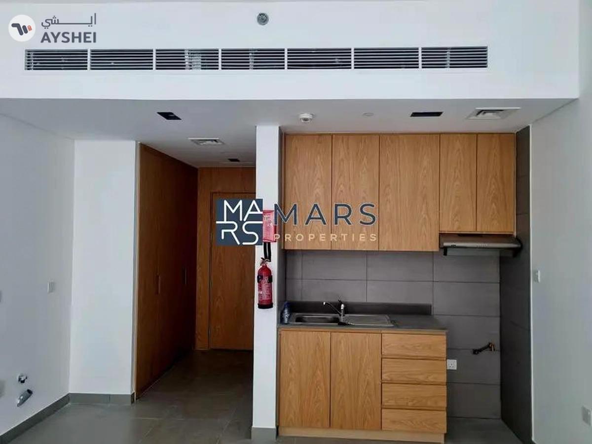 Brand new Spacious Studio Available in Al Mamsha-7-7