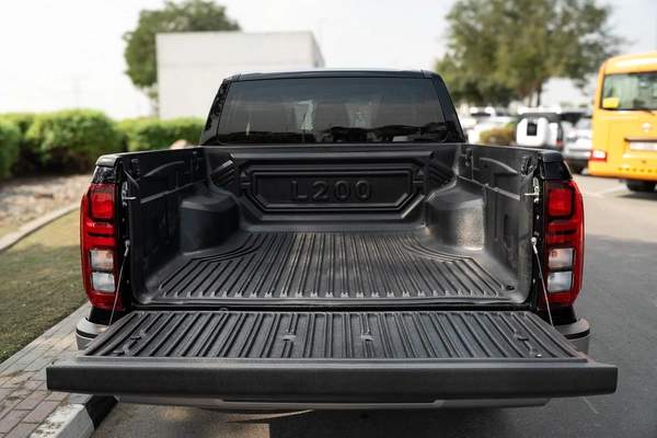 MITSUBISHI L200 SPORTERO 2.4L 4X4 2026 | BED LINER