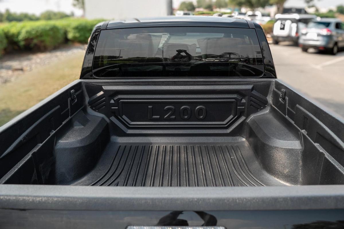 MITSUBISHI L200 SPORTERO 2.4L 4X4 2026 | BED LINER-8-8