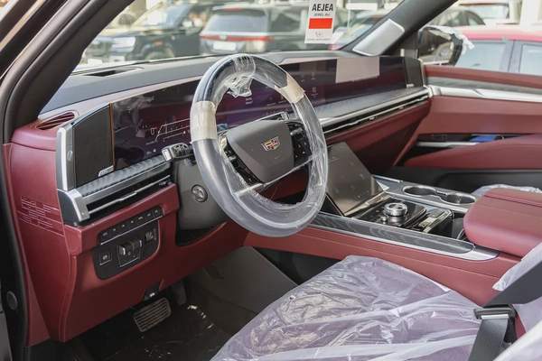 Sport 6.2L AWD Cadillac Escalade Sport - 2026 Brand New (Export)