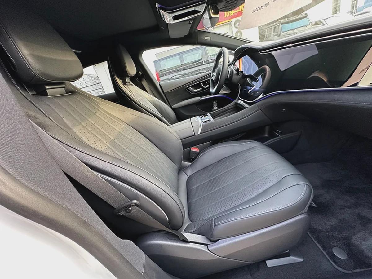 Mercedes Benz EQS450+ 2023 included warranty service contract-10-10