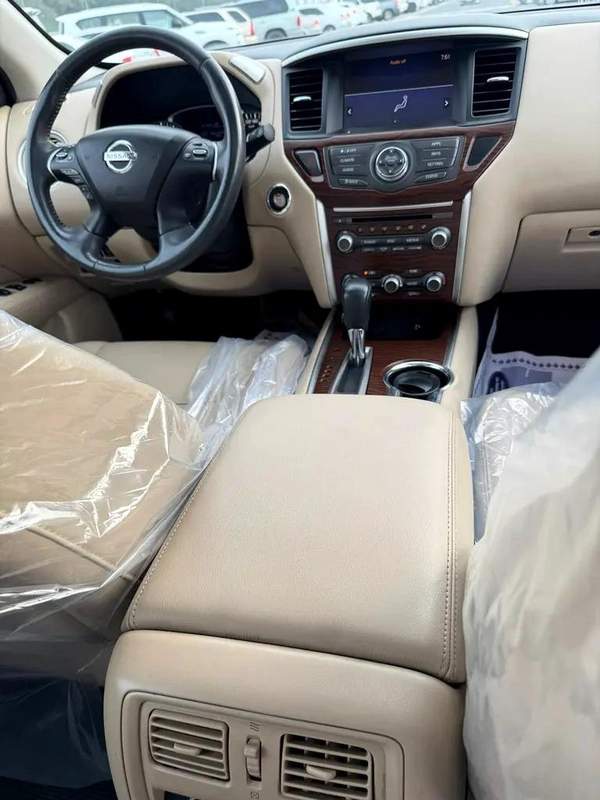 Nissan Pathfinder XE 2018 - GCC Specs - Perfect Family SUV
