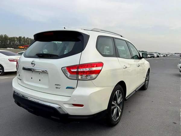 Nissan Pathfinder XE 2018 - GCC Specs - Perfect Family SUV
