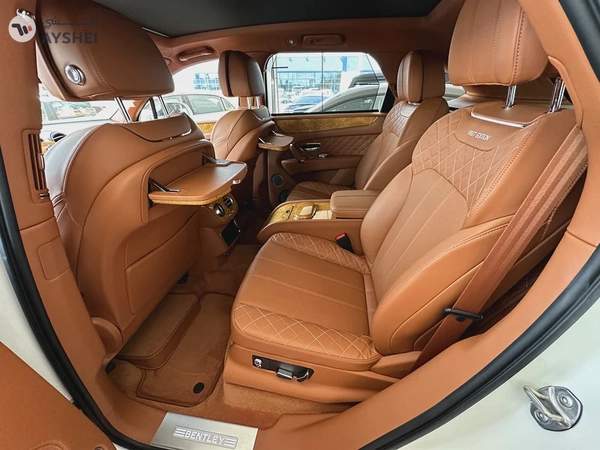 Bentley Bentayga First Edition Carbon Fiber 2017 GCC