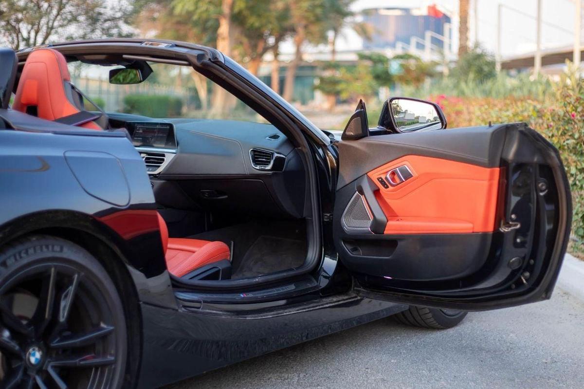 BMW Z4 sDrive 30i M Sport package 2.0L-13-13