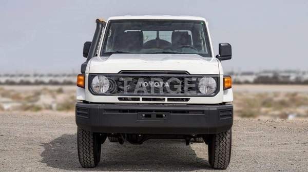 Toyota Land Cruiser Pick Up LC79 DC 4.5L V8 DIESEL