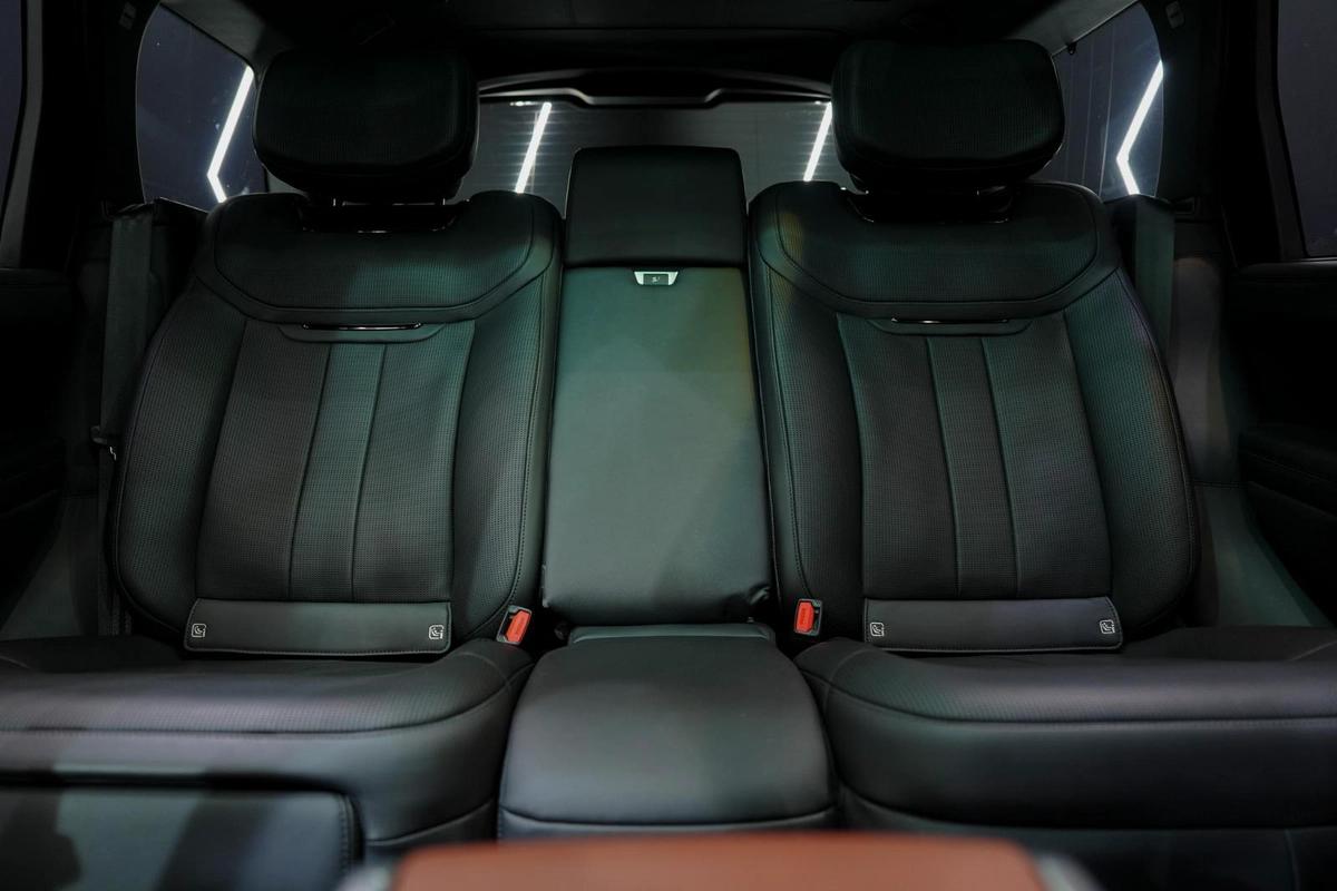 Land Rover Range Rover Vogue SV 2023-6-6