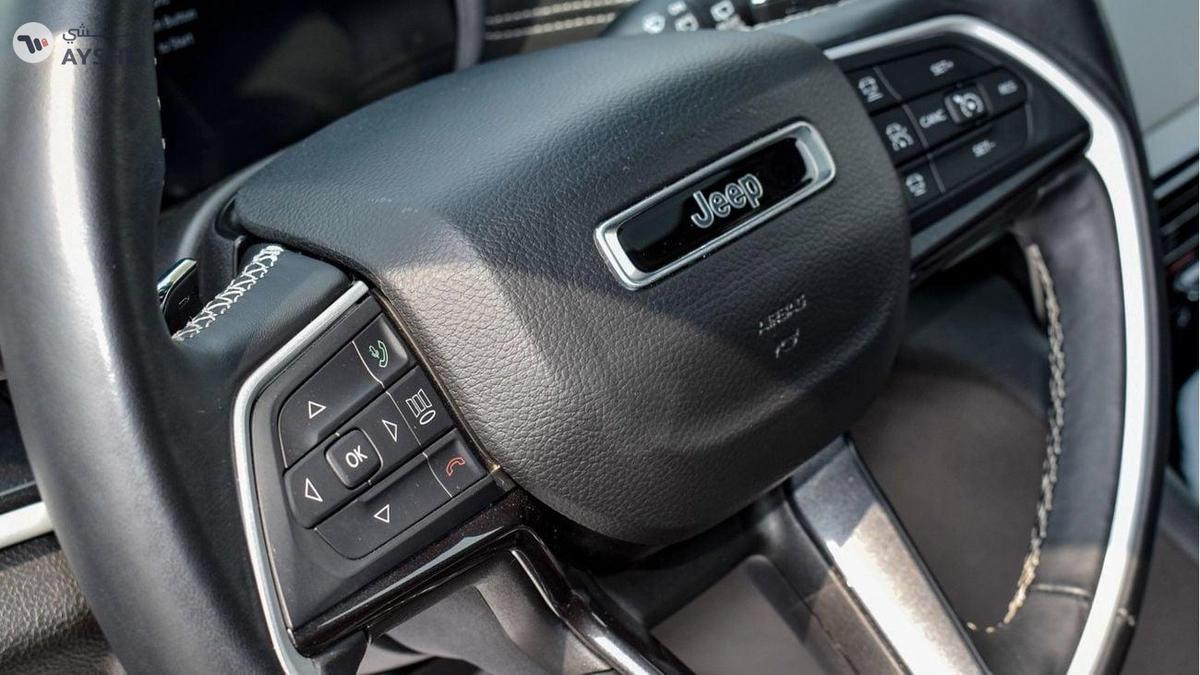 Jeep Grand Cherokee-8-8