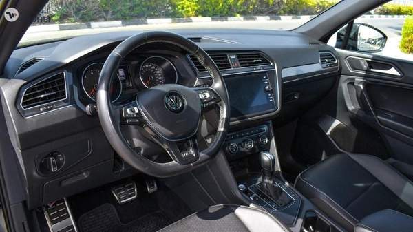 Volkswagen Tiguan SE R Line