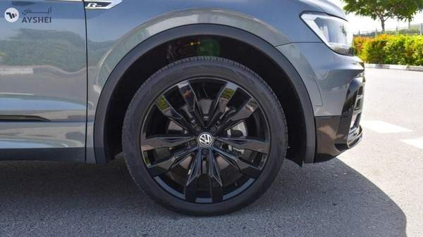 Volkswagen Tiguan SE R Line