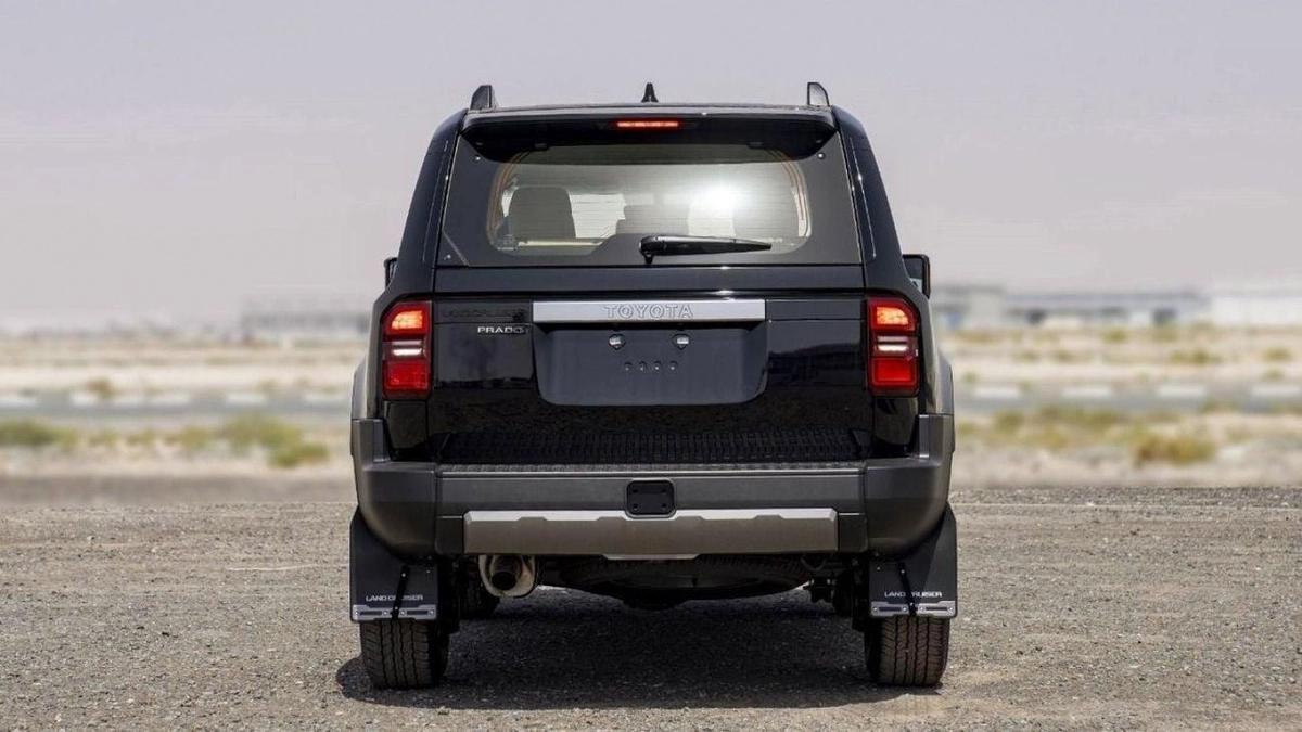 Toyota Prado (LHD) TOYOTA PRADO 250 TXL 2.7P AT LIMITED MY2025 – BLACK VEHICLE CODE: LPRADO2.7P_41 TECHNICAL FEAT-4-4
