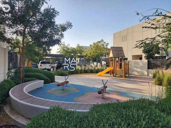 Distress Deal | Fully Corner Unit| Landscaped Garden