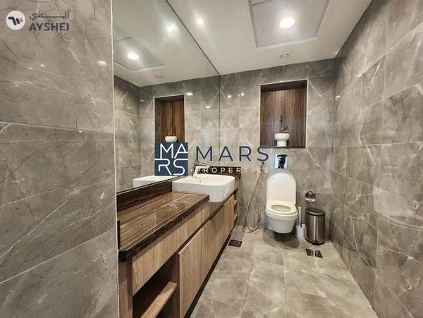 Distress Deal | Fully Corner Unit| Landscaped Garden