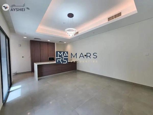 Distress Deal | Fully Corner Unit| Landscaped Garden