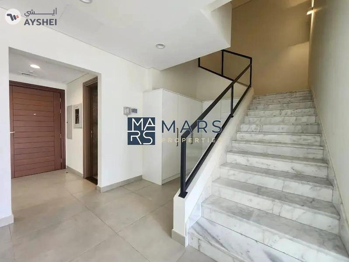 Distress Deal | Fully Corner Unit| Landscaped Garden-15-15