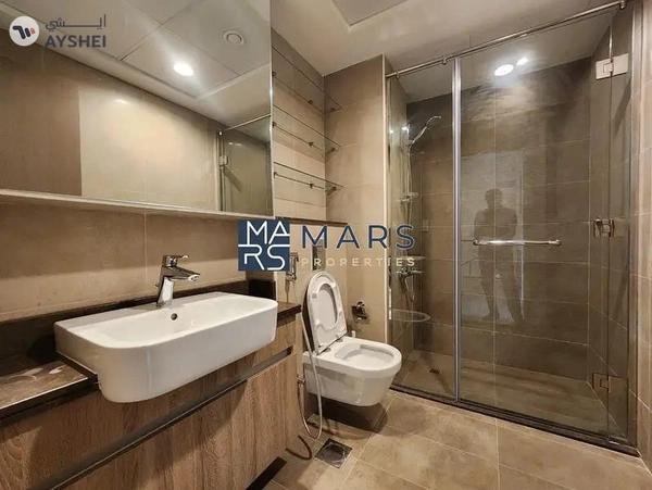 Distress Deal | Fully Corner Unit| Landscaped Garden