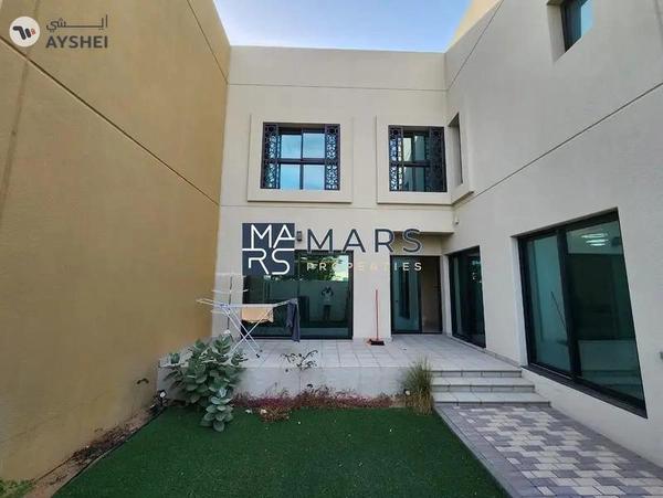 Distress Deal | Fully Corner Unit| Landscaped Garden