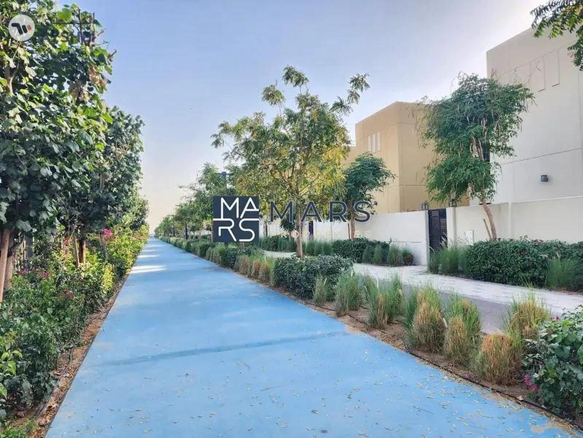 Distress Deal | Fully Corner Unit| Landscaped Garden-8-8