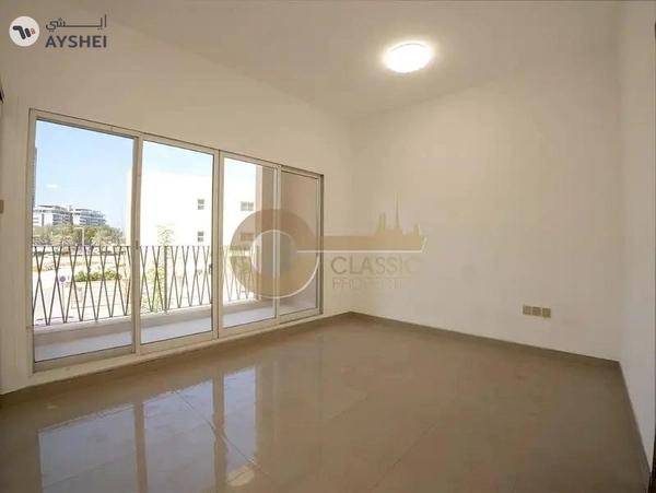 Fully Upgraded | Closed Kitchen | Spacious Layout