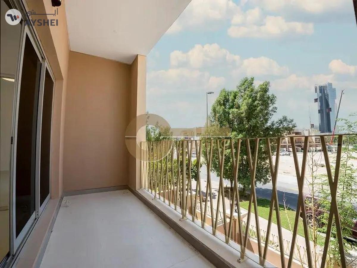 Fully Upgraded | Closed Kitchen | Spacious Layout-14-14