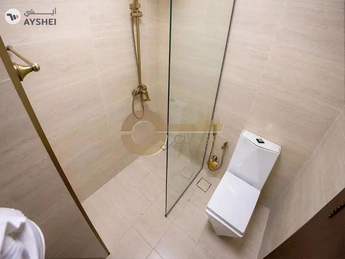 Fully Upgraded | Closed Kitchen | Spacious Layout-15-15