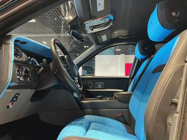 ROLLS ROYCE CULLINAN BLACK BADGE / 2021 / 34,348KMs ONLY / STARLIGHTS / MANSORY PACKAGE