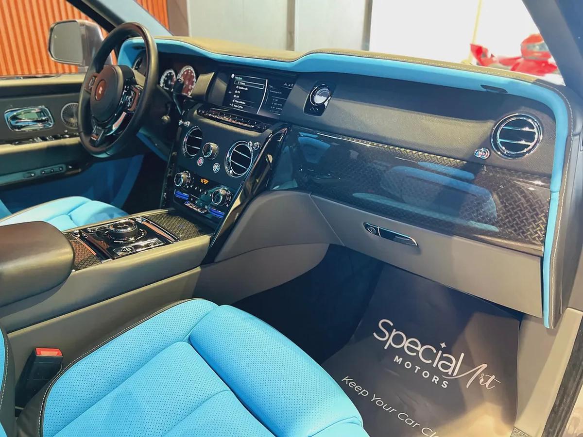 ROLLS ROYCE CULLINAN BLACK BADGE / 2021 / 34,348KMs ONLY / STARLIGHTS / MANSORY PACKAGE-5-5