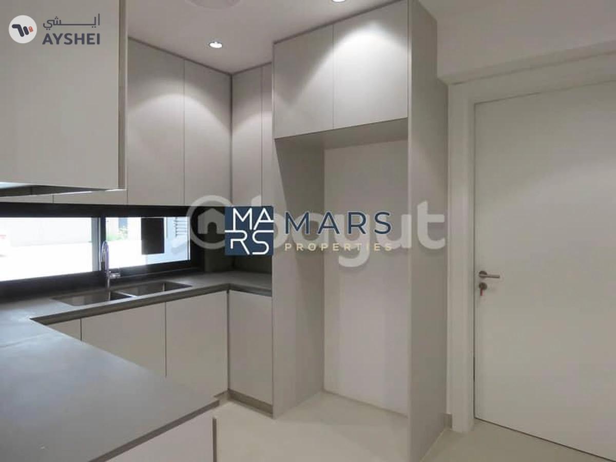 HOT deal . . . . . . . . . . . . . . 2BHK | READY TO MOVE | AMAZING LAYOUT | BEST LOCATION-9-9