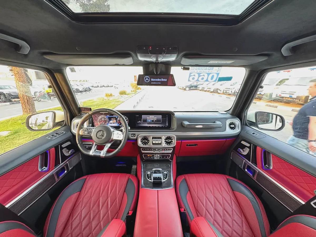 BENZ G63 AMG | 2021 | 27000Kms | RED INTERIOR | MINT CONDITION | FRESH JAPAN IMPORT-1-1