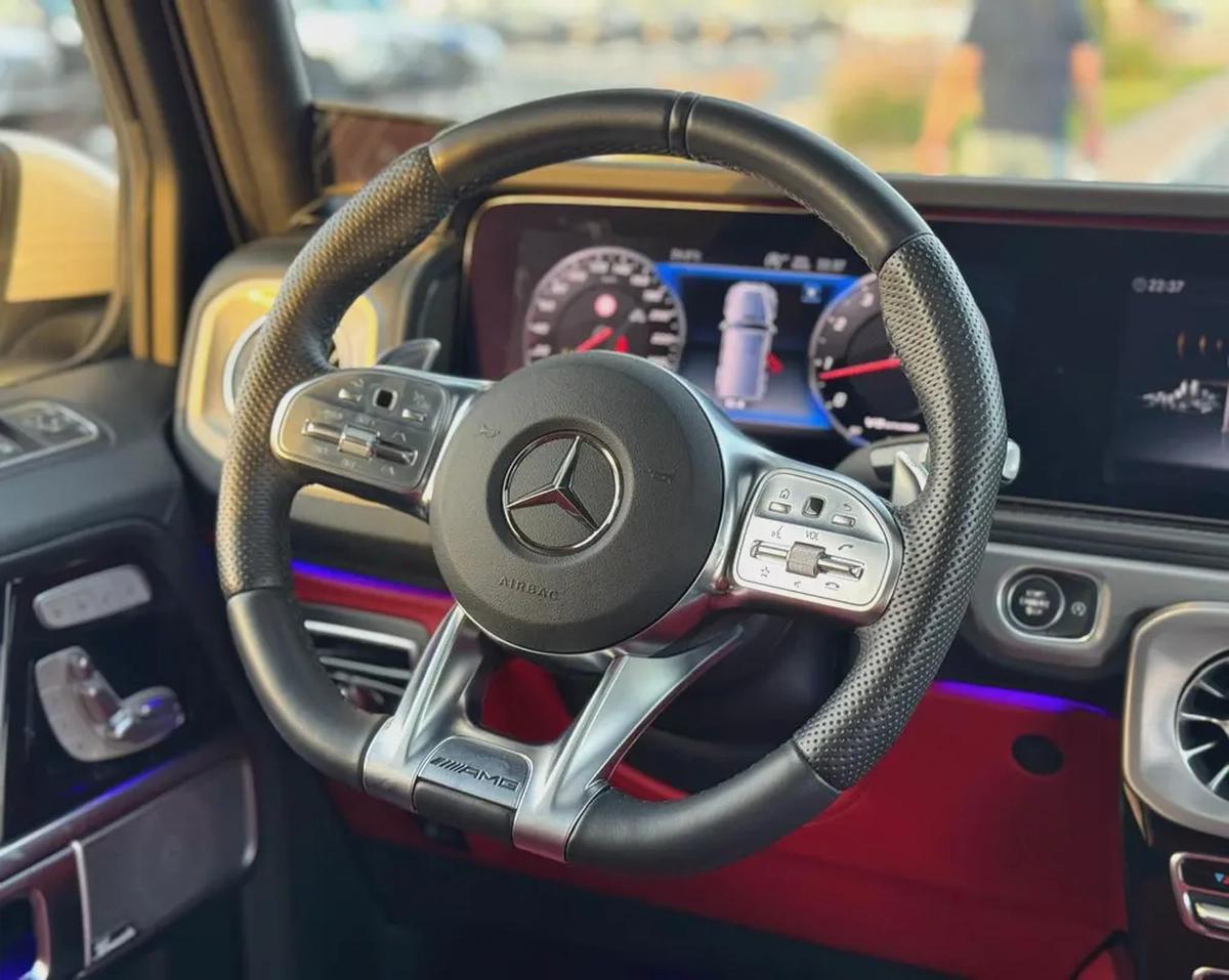 BENZ G63 AMG | 2021 | 27000Kms | RED INTERIOR | MINT CONDITION | FRESH JAPAN IMPORT-19-19