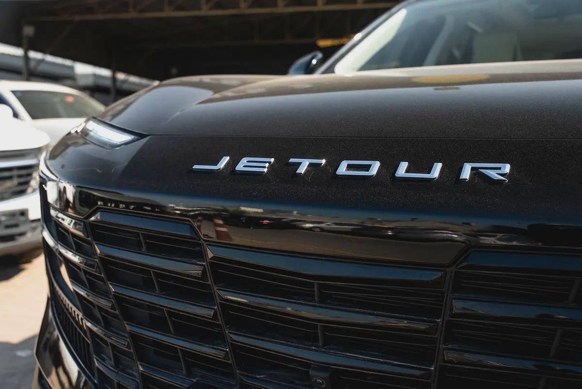 Jetour Dashing Luxury 2025 Low Mileage Used GCC 1.6L Turbo 4 Cylinders-2-2