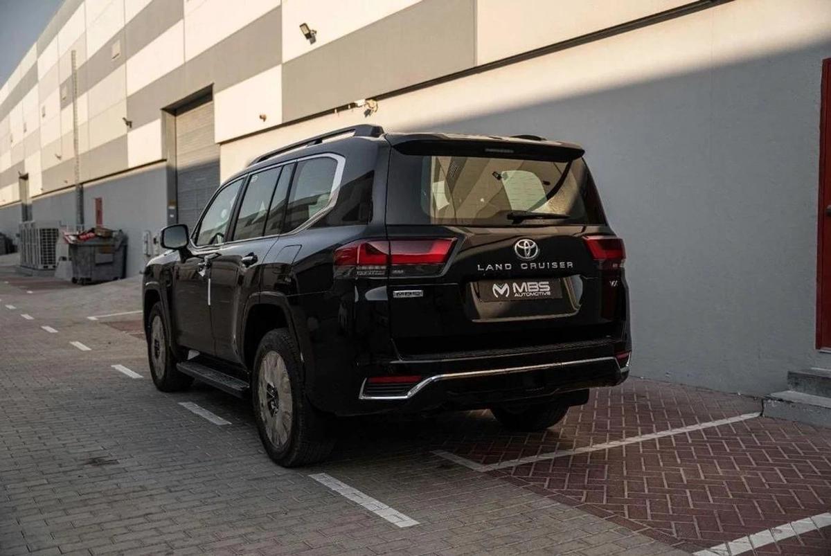 New Toyota Land Cruiser 2025-10-10