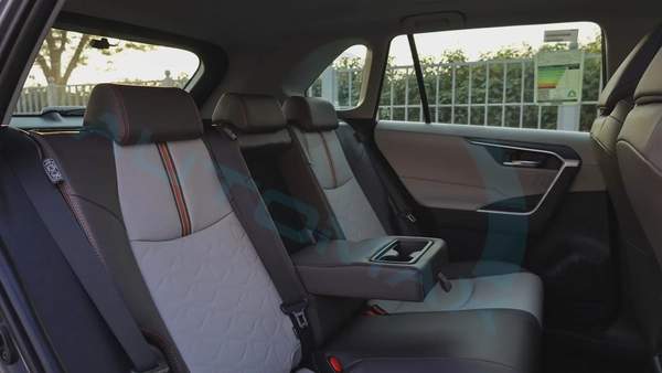 ( Only For Export ) 2025 Toyota RAV4 Adventure 2.5L AWD GCC BRAND NEW