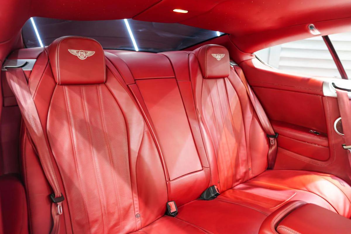 Bentley Continental GT-2-2