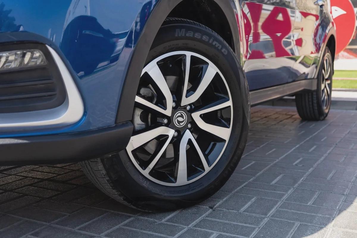 DFSK Glory 580 / Fengon 580-19-19