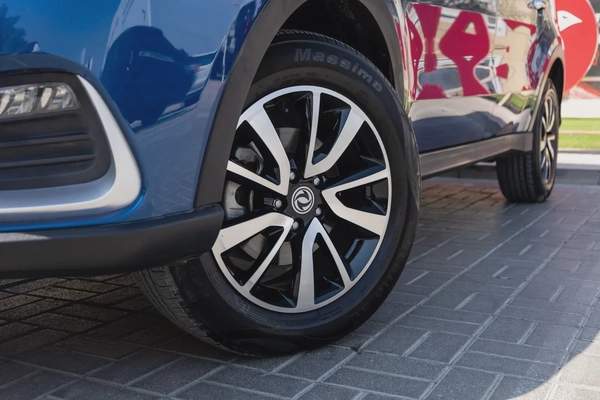 DFSK Glory 580 / Fengon 580