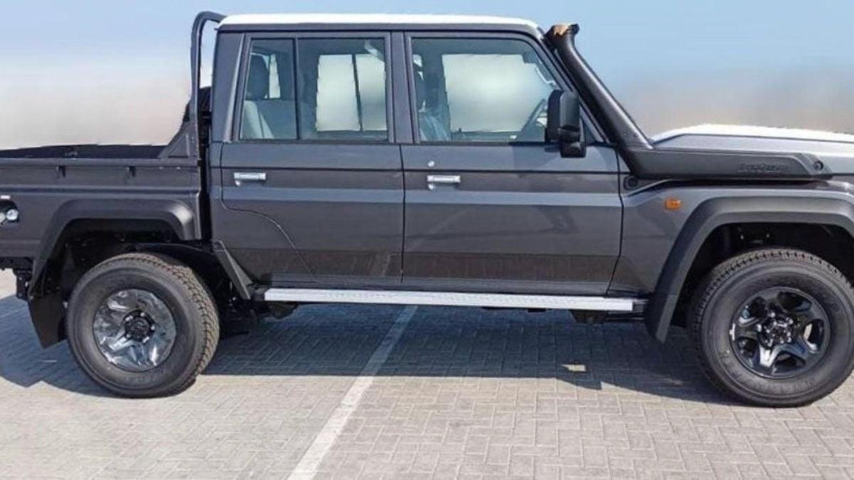 Toyota Land Cruiser Pick Up TOYOTA LAND CRUISER LC79 4.2L V6-2-2