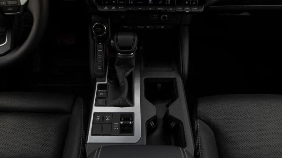 Toyota Prado Toyota Prado Premium 2.8L Diesel MY2025-16-16