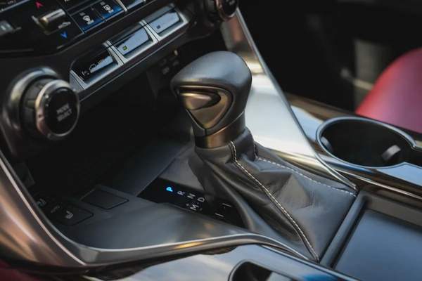 LEXUS LX600 SIGNATURE 2024!! GCC SPECS!! WARRANTY AND SERVICE CONTRACT FROM AL FUTTAIM