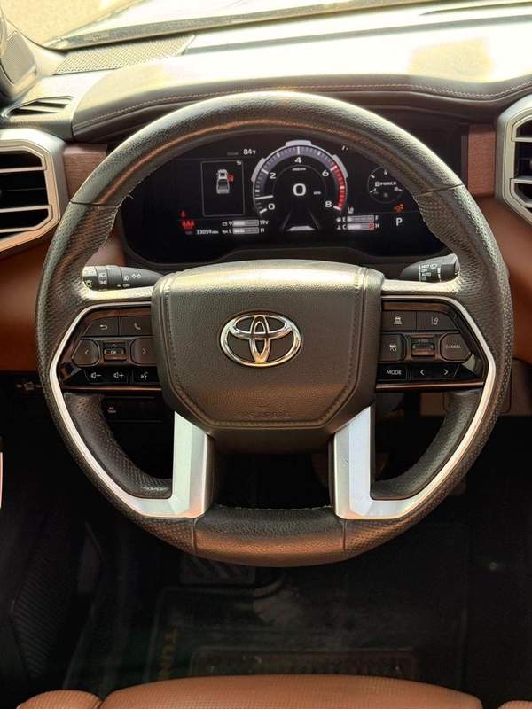 Toyota Tundra Platinum 1794 edition | panoramic, 360 camera full option