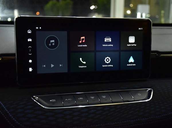 Haval Jolion ( 2023 Model ) in Silver Color GCC Specs