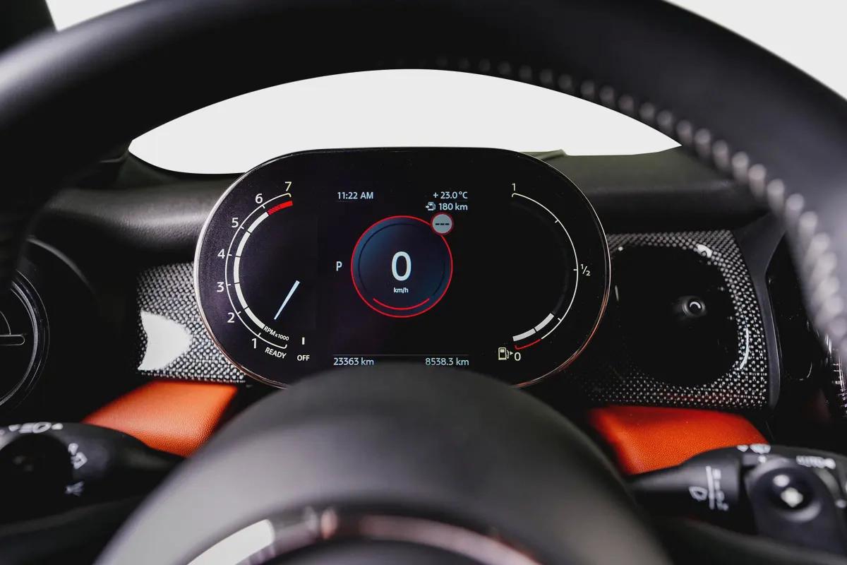 Mini Cooper S -GCC-Agency Warranty Service valid till December 2027-13-13