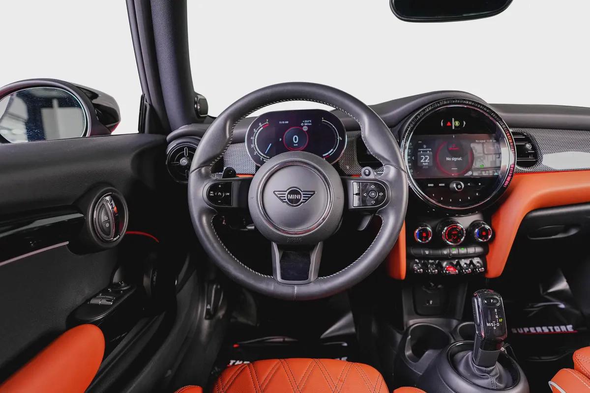 Mini Cooper S -GCC-Agency Warranty Service valid till December 2027-14-14