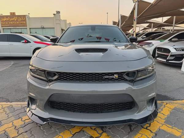دودچ تشارچر SRT V8 SCATPACK 6.4L موديل 2023 وارد فل اوبشن بحاله الوكاله