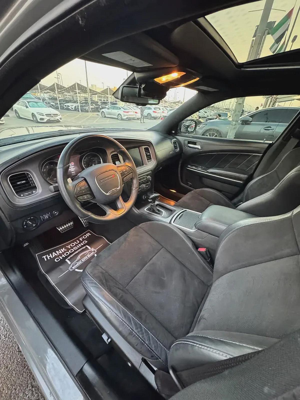 دودچ تشارچر SRT V8 SCATPACK 6.4L موديل 2023 وارد فل اوبشن بحاله الوكاله-15-15
