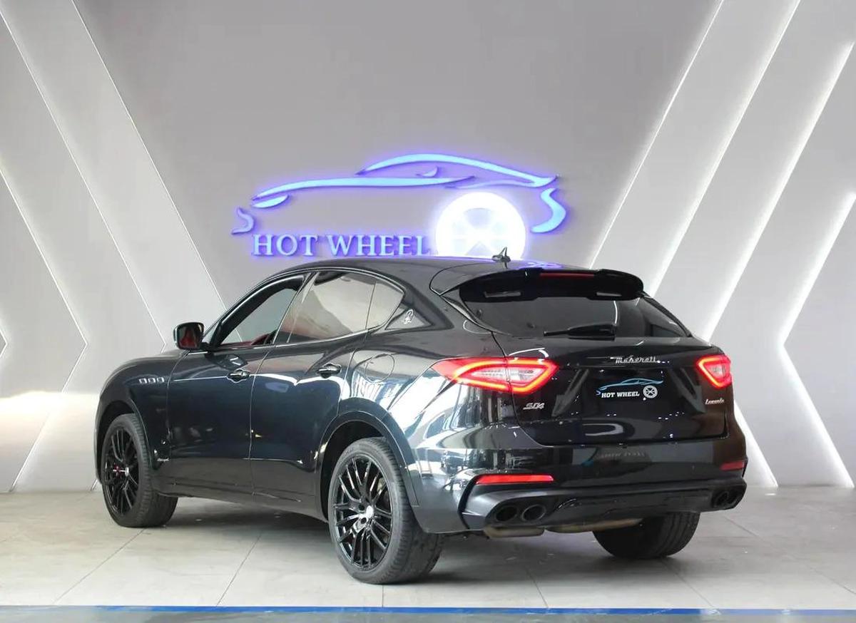 2019 - Maserati Levante SQ4 GCC-7-7