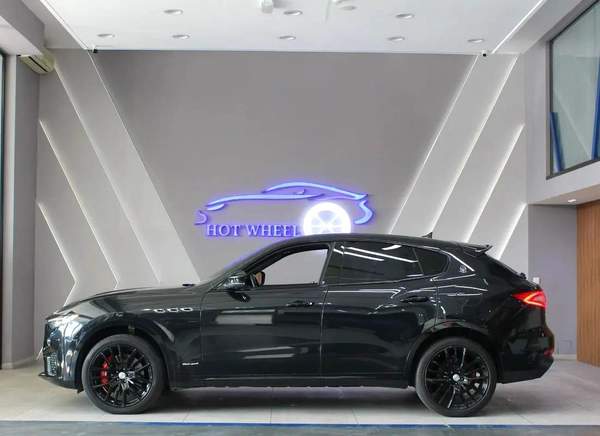 2019 - Maserati Levante SQ4 GCC