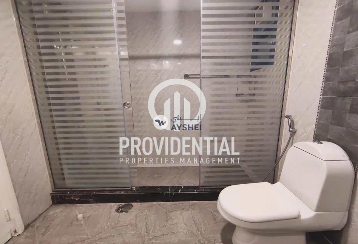 APARTMENT FOR RENT IN AL SHAHEEN TOWER, AL KHALIDIYA-18-18